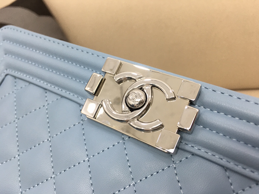 Lambskin Medium Boy Handbag Flap Bag A67086 Sky Blue